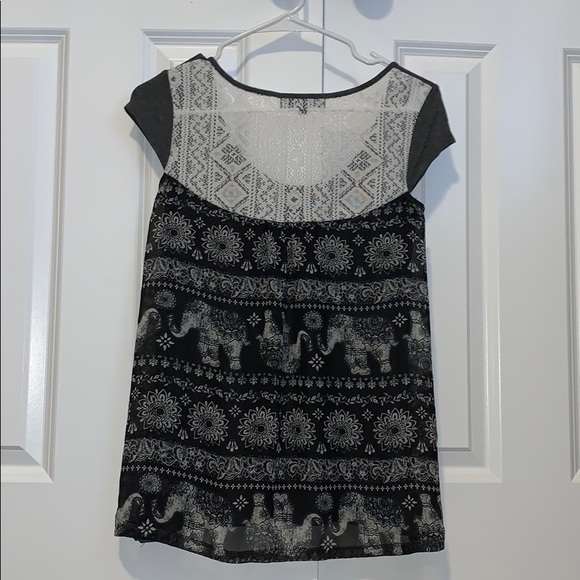 Elephant shirt - Picture 2 of 2